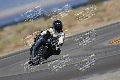 media/Sep-11-2022-SoCal Trackdays (Sun) [[81b7e951af]]/Turn 16 (945am)/